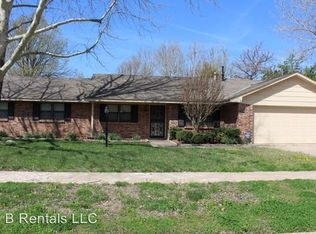 2506 NE Village Dr, Lawton, OK 73507