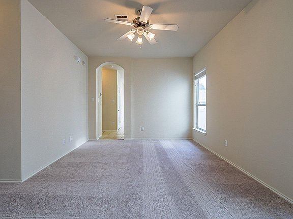 4th image of 1300 Still Meadow Dr