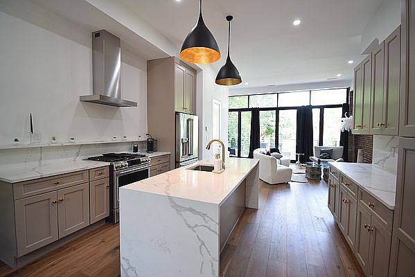 1st image of 365 Macon St #1