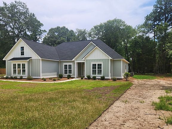3rd image of 109 Tybee Ln
