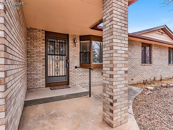 5th image of 3079 Sherrelwood Dr S
