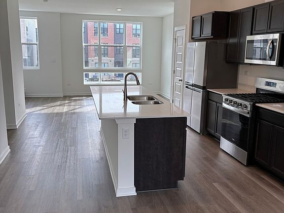 2nd image of 369 Summit Cir
