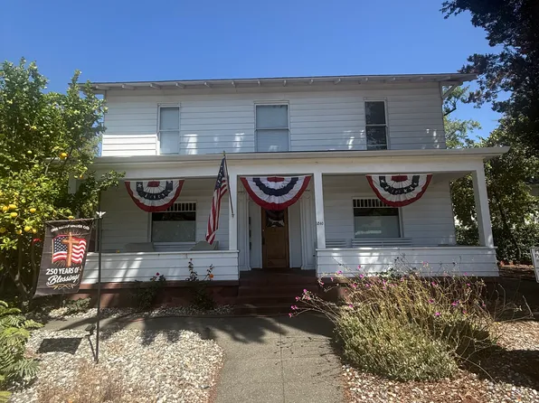 1240 Randolph St #B, Napa, CA 94559