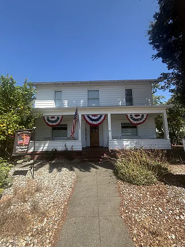 1240 Randolph St #B Photo 1