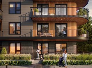 1075 Tillicum Rd #108, Esquimalt, BC V9A2A4
