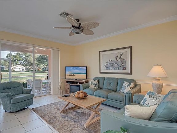 5th image of 9747 Willow WAY