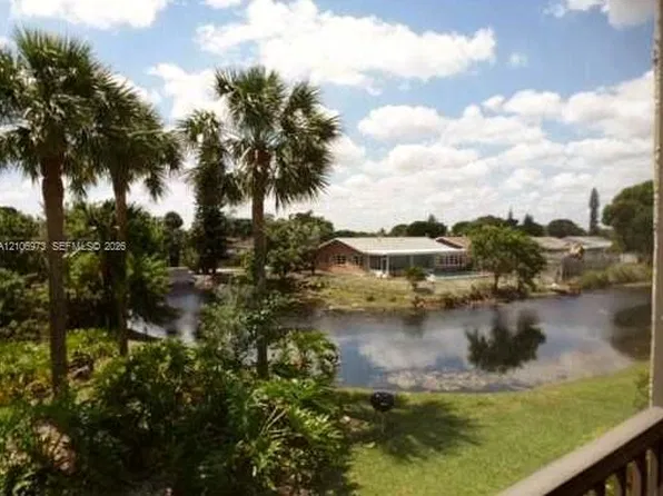504 Gardens Dr APT 101, Pompano Beach, FL 33069