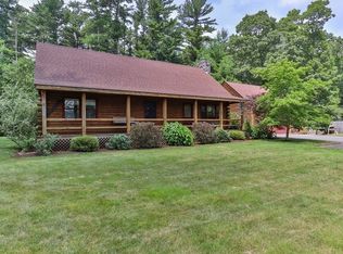 51 Carver Rd, Wareham, MA 02571