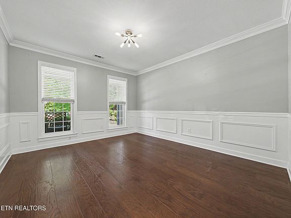 5th image of 12943 Peach View Dr