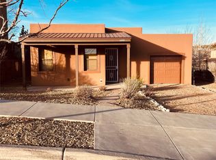 1649 Placita De Luna, Santa Fe, NM 87506