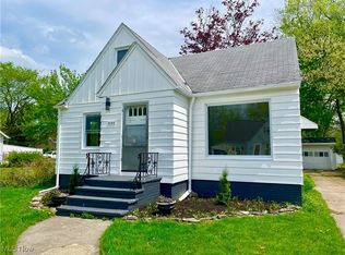 4269 W 217th St, Fairview Park, OH