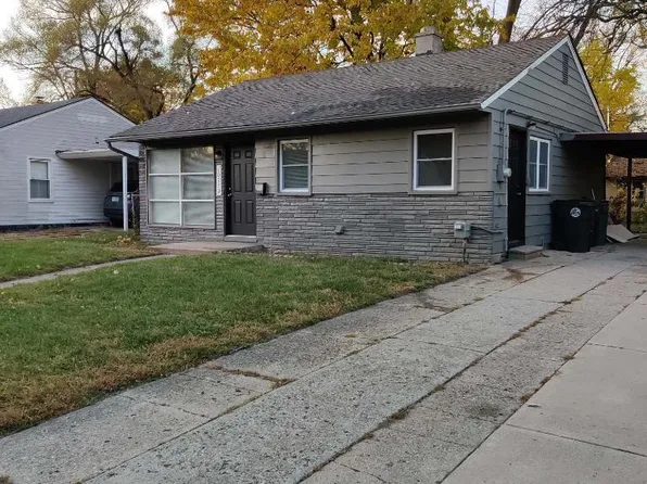 10230 Corning Ave, Oak Park, MI 48237