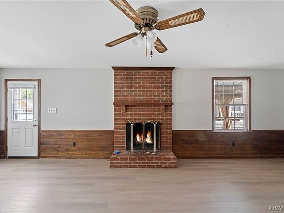 4th image of 4910 Embassy Dr