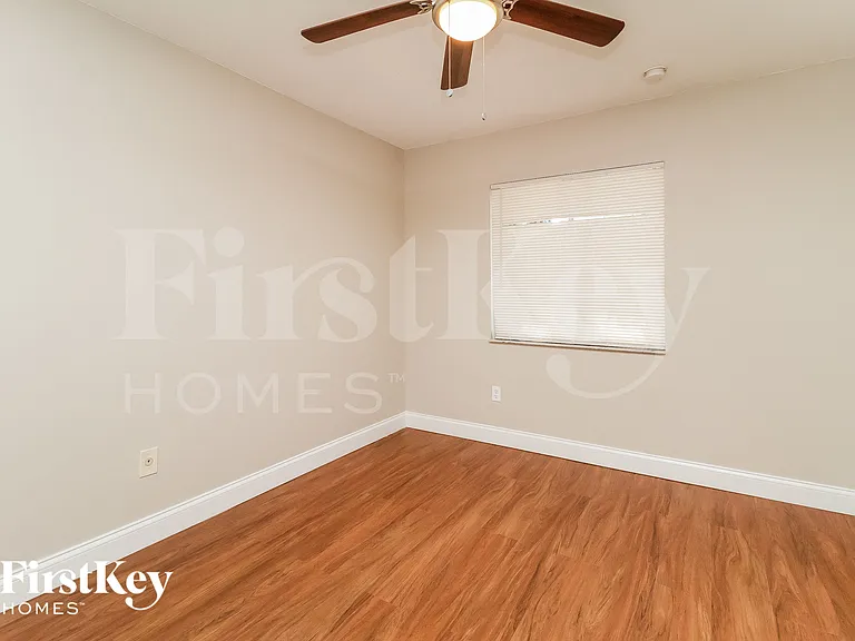 1013 Taproot Dr — Photo 13