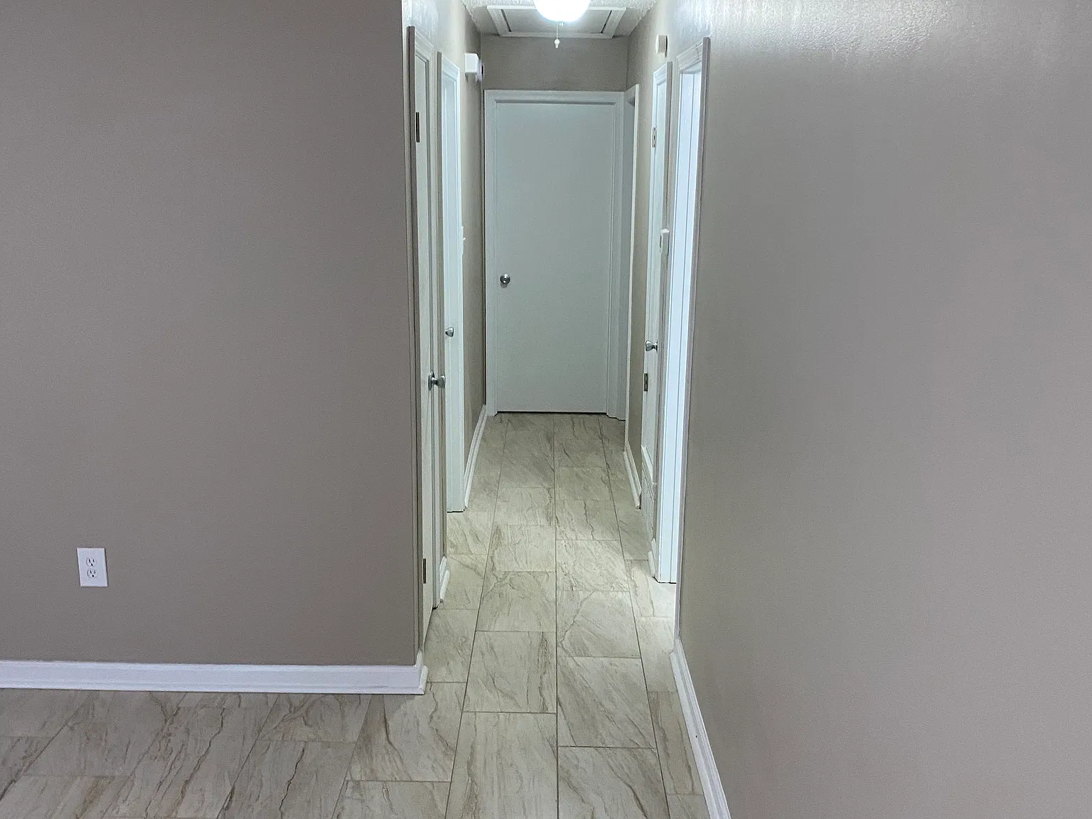 3 bed, 1210 sqft, $1,525 — Photo 4