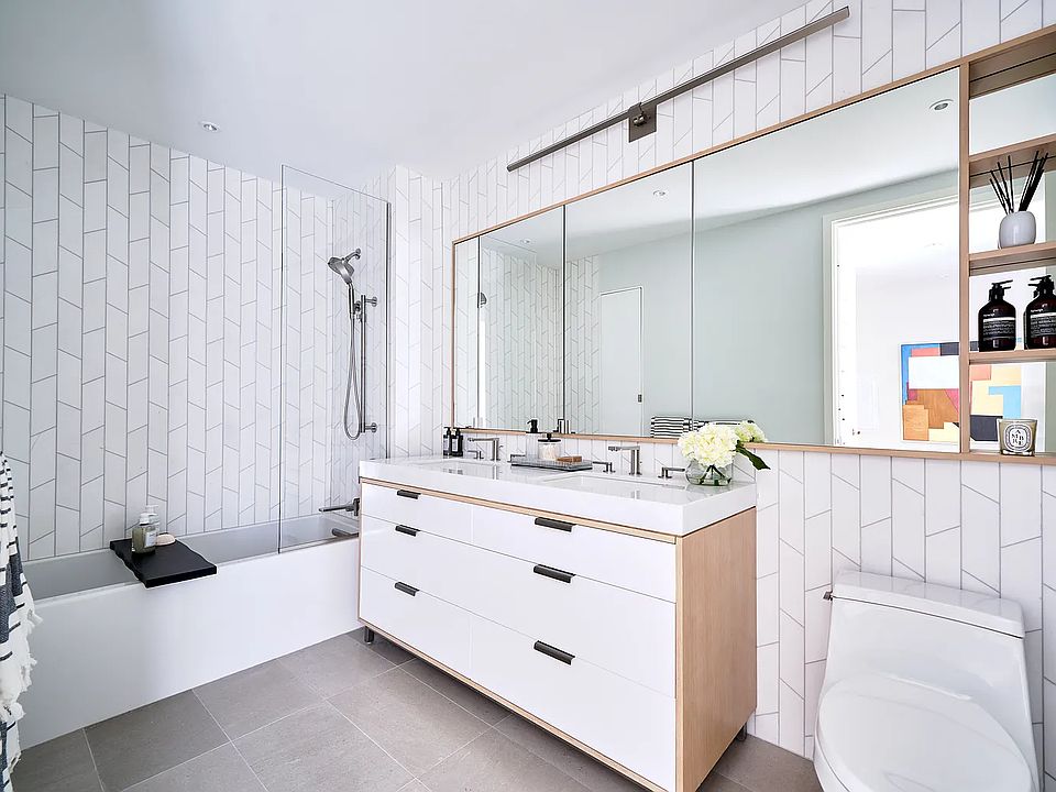 2nd image of 501 3rd Ave #29A