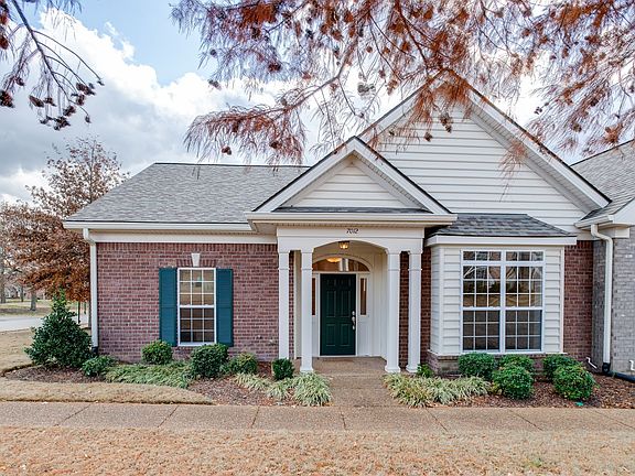 2nd image of 7012 Sunrise Cir