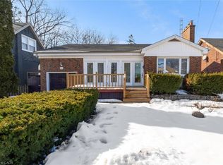 40 W 3rd St, Hamilton, ON L9C 3J9