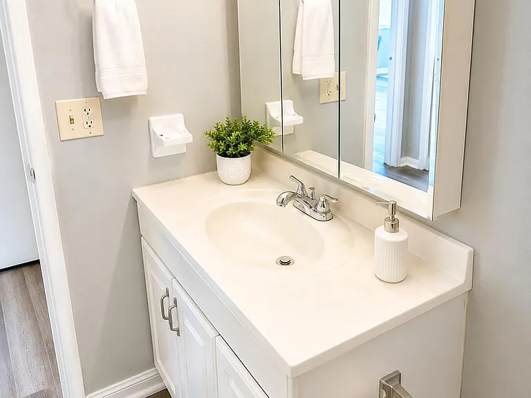 800 N Fiske Blvd #502 — Photo 17