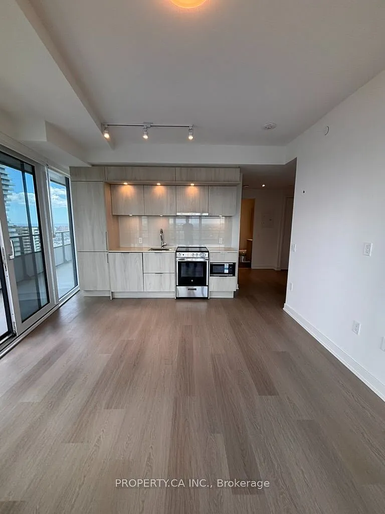 2 bed, $2,650 — Photo 4