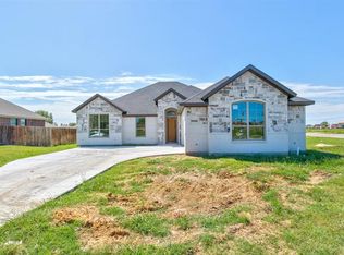 1601 Hawthorne St, Cleburne, TX 76033
