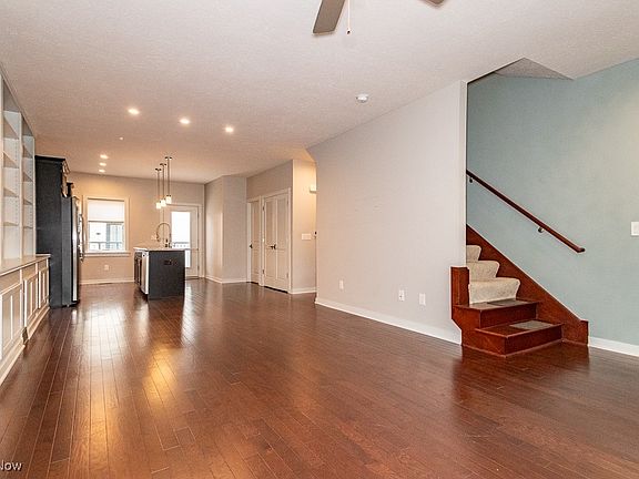 3rd image of 43 Atterbury Blvd