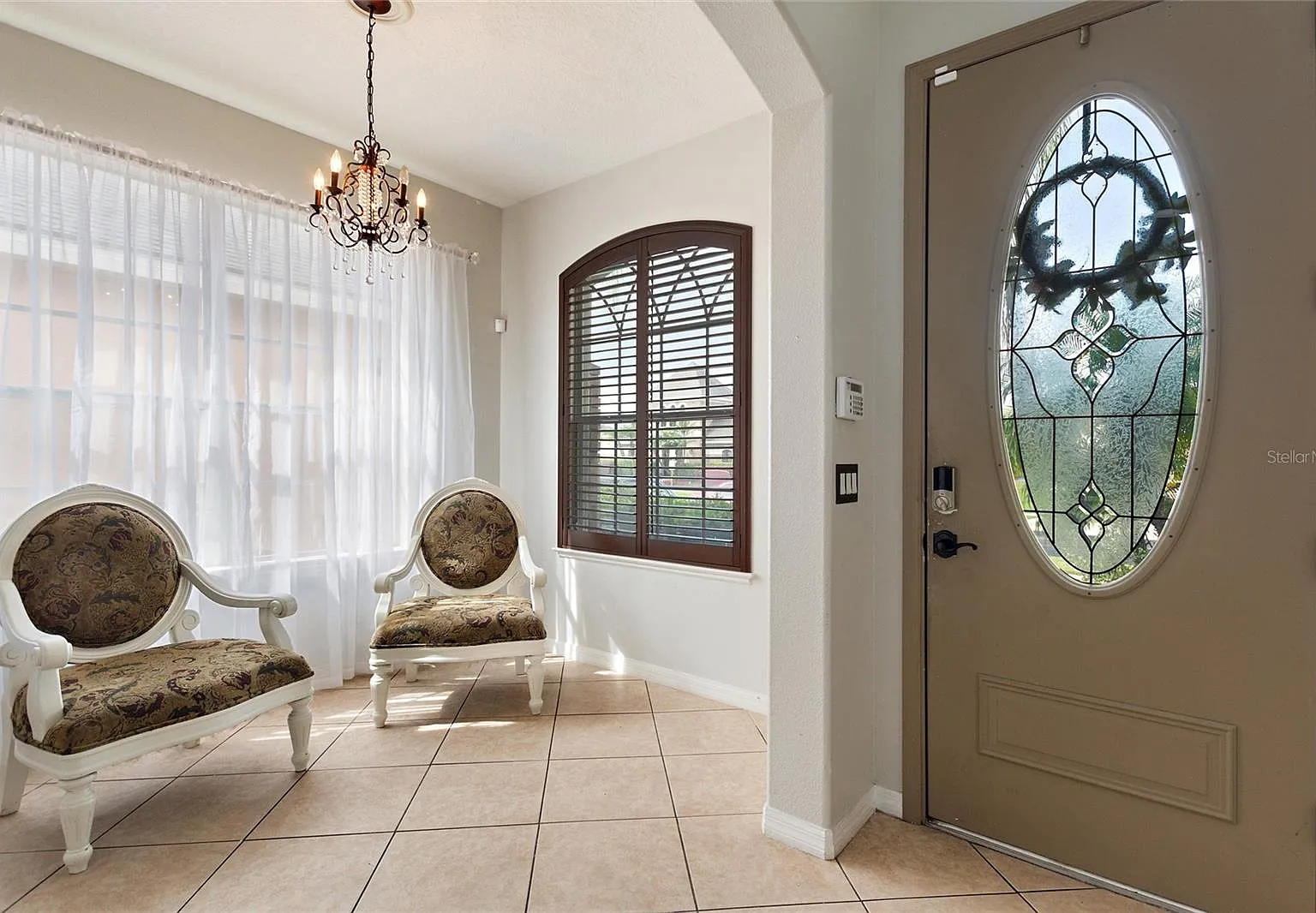 3 bed, 1611 sqft, $3,300 — Photo 4