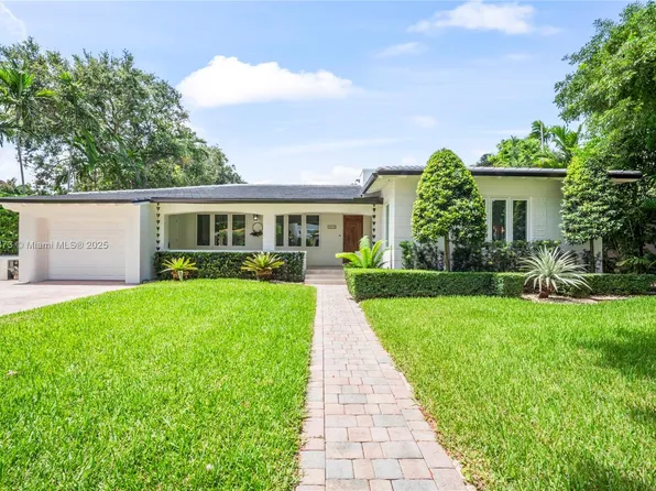 1015 Catalonia Ave, Coral Gables, FL 33134