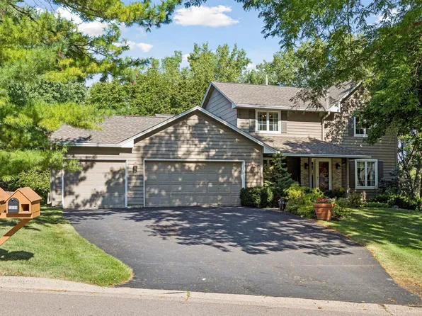 13516 Knox Dr, Burnsville, MN 55337