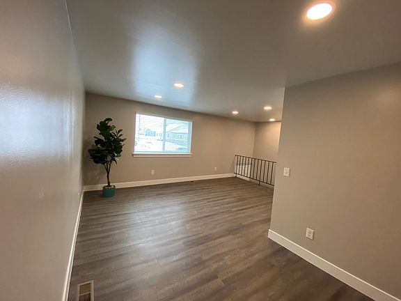 3rd image of 3486 S 500 E #3486