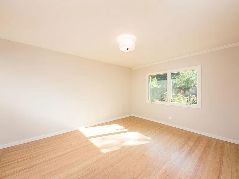 30 Knightwood Ln — Photo 27
