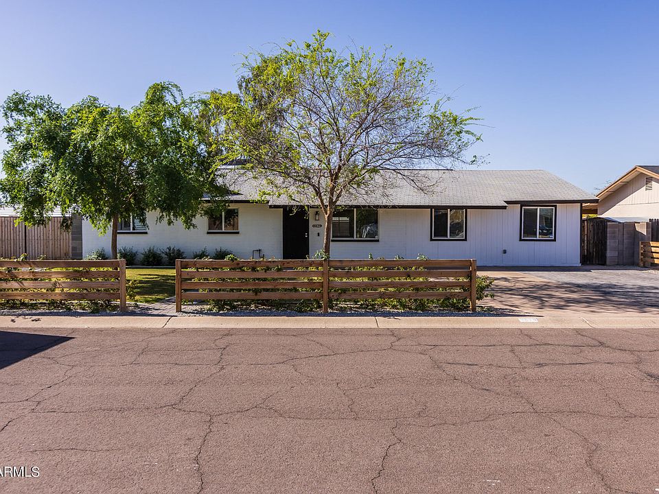 1st image of 8029 E Juanita Ave