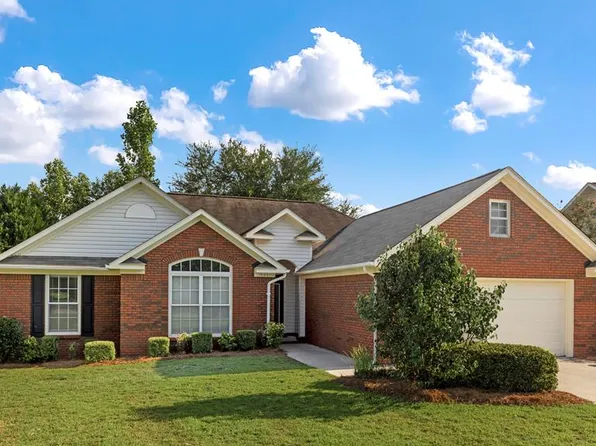 111 Mill Pond Dr, Dothan, AL 36305