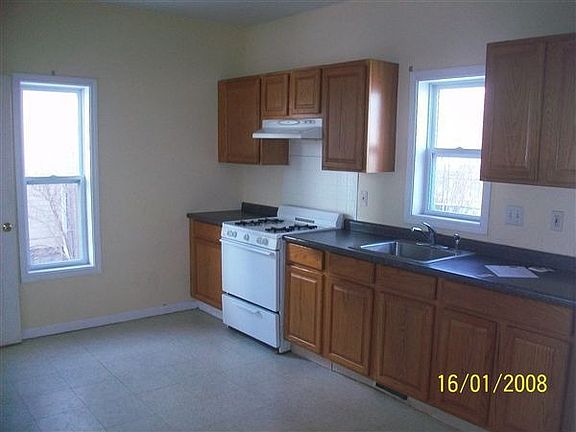 rentals 2011 003