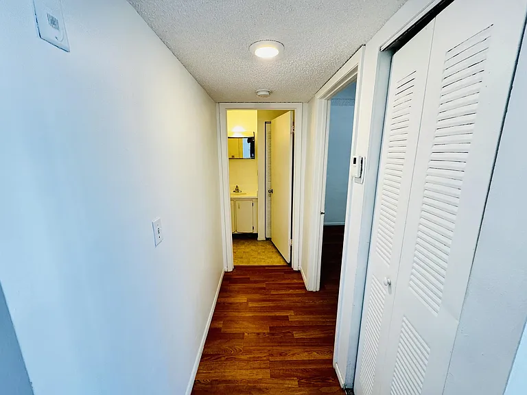 1068 N Benoist Farms Rd #312 — Photo 6