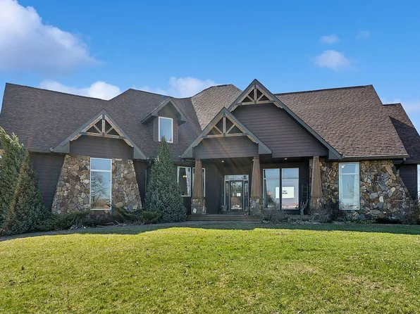 434 Highway 6, Grinnell, IA 50112