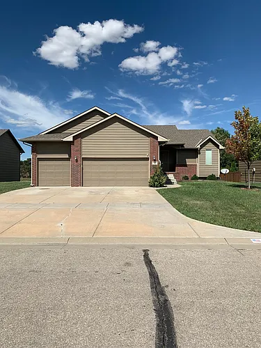 14302 W Willoughby Cir Photo 1