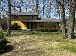 8302 Weathered Wood Trl, Poland, OH 44514