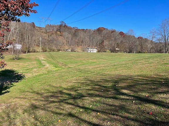 4th image of 2812 Mountaineer Hwy