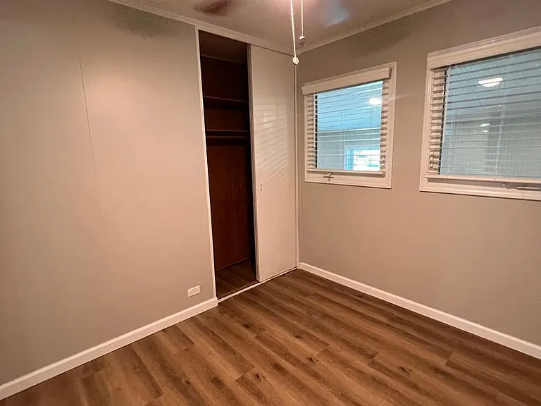 1522 Adams St — Photo 3