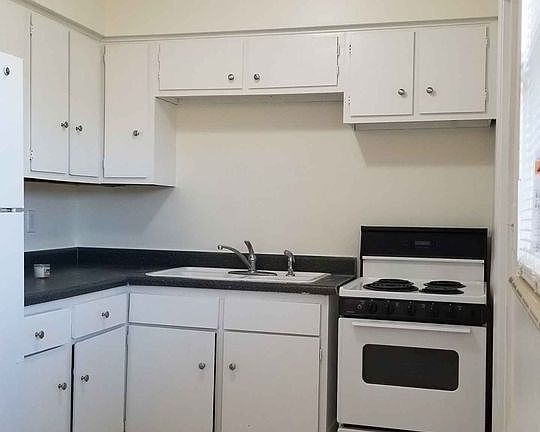 5th image of 617 Joel Blvd APT B