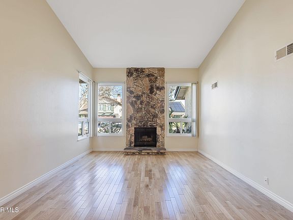 2nd image of 773 Calle Las Colinas