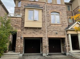 6625 Falconer Dr #10, Mississauga, ON L5N 0C7