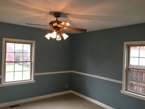 4th image of 42 Lovejoy Ln
