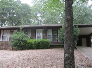 31 Leicester Dr, Bella Vista, AR 72714