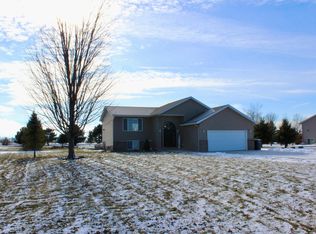 16953 739th St, Hayfield, MN 55940