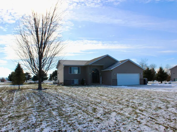 16953 739th St, Hayfield, MN 55940