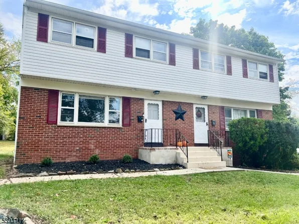 55 Lincoln Cir, Flemington, NJ 08822