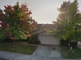 52 Saxony Ct, Roseville, CA 95678