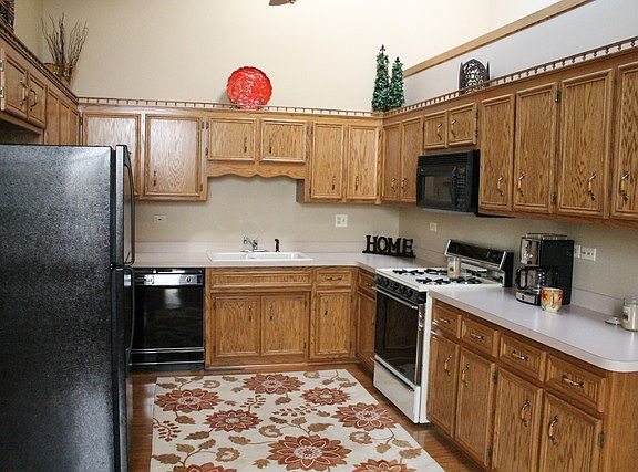 3rd image of 17353 Brook Crossing Dr